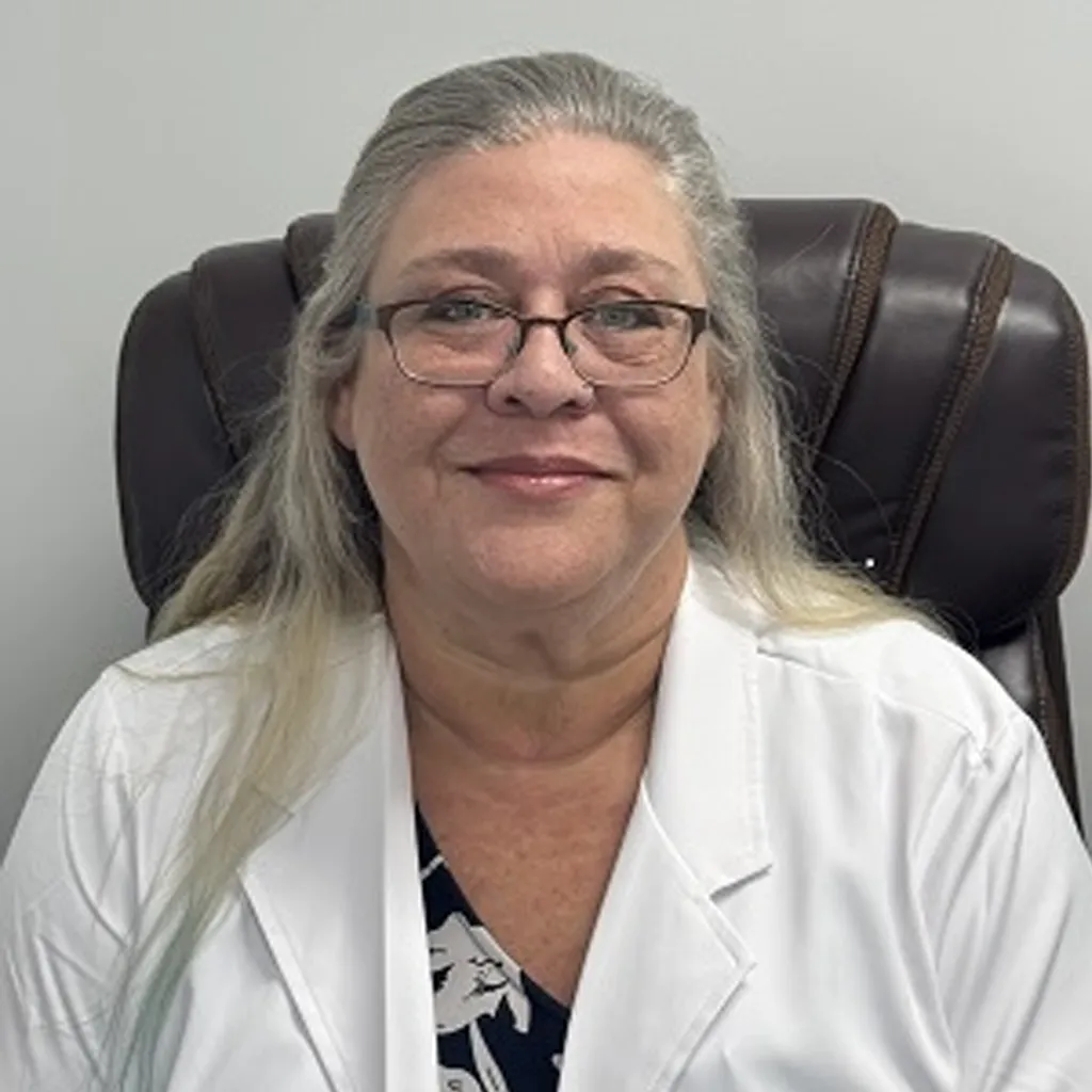 Ellisa Alvarez-Benson, LAC