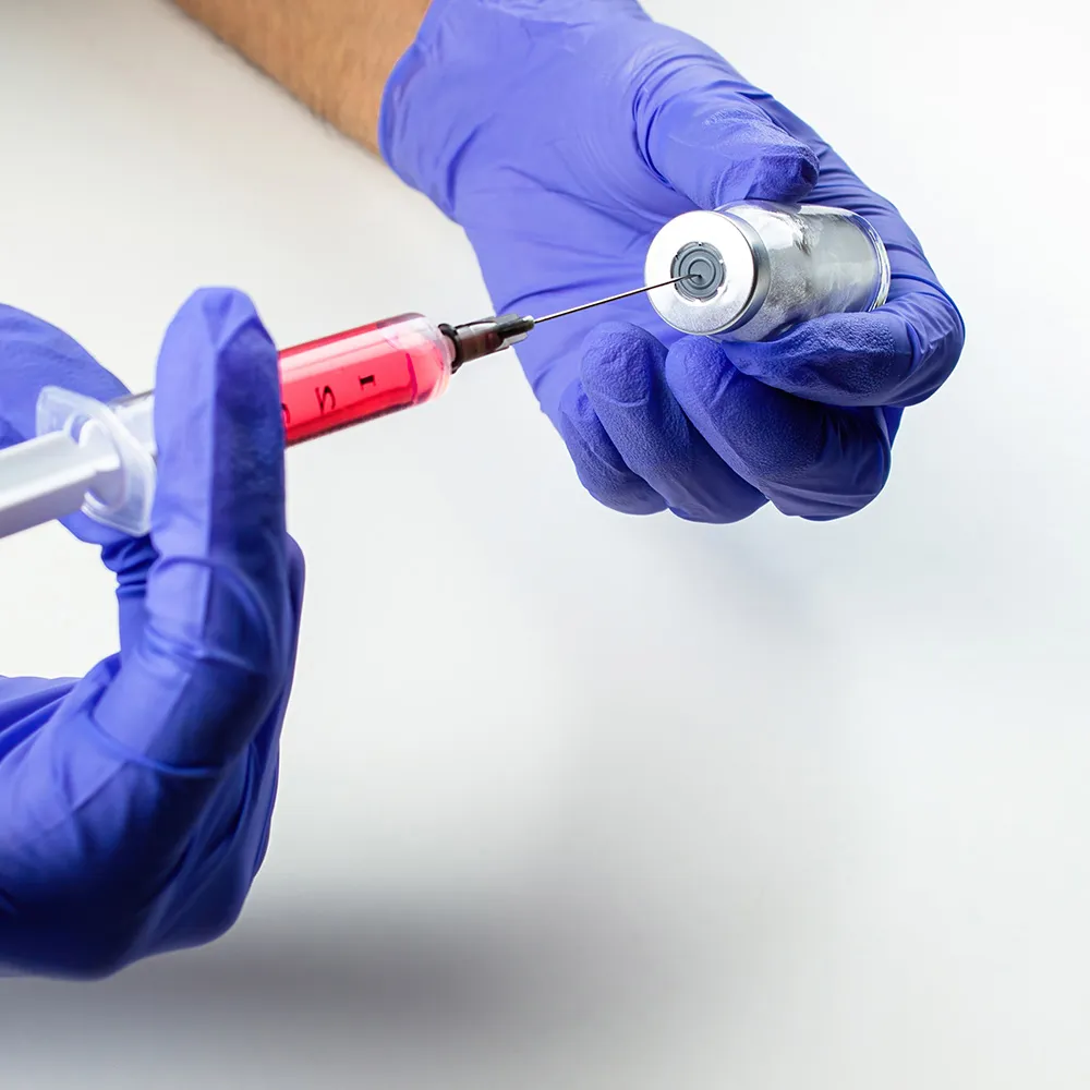 Vitamin injection syringe