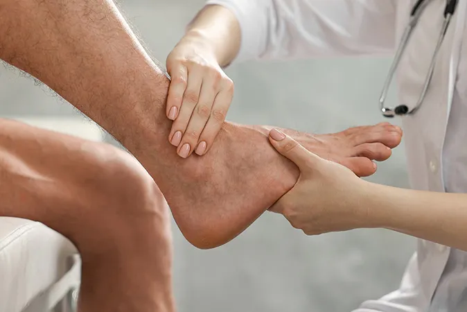 Doctor speaking and showing patient diagnosis